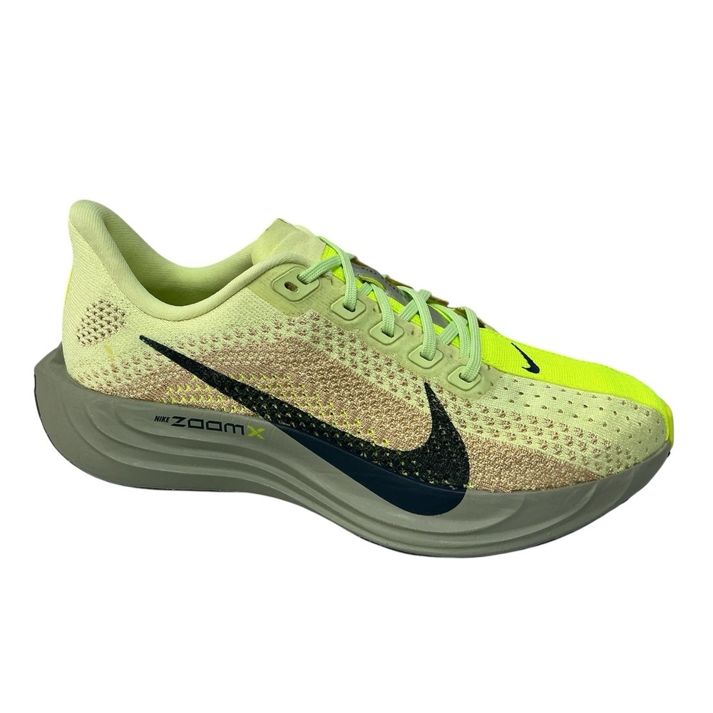 Nike Women's Pegasus Plus (Barely Volt/Armory Navy-Sesame) FQ7261-700 size 8